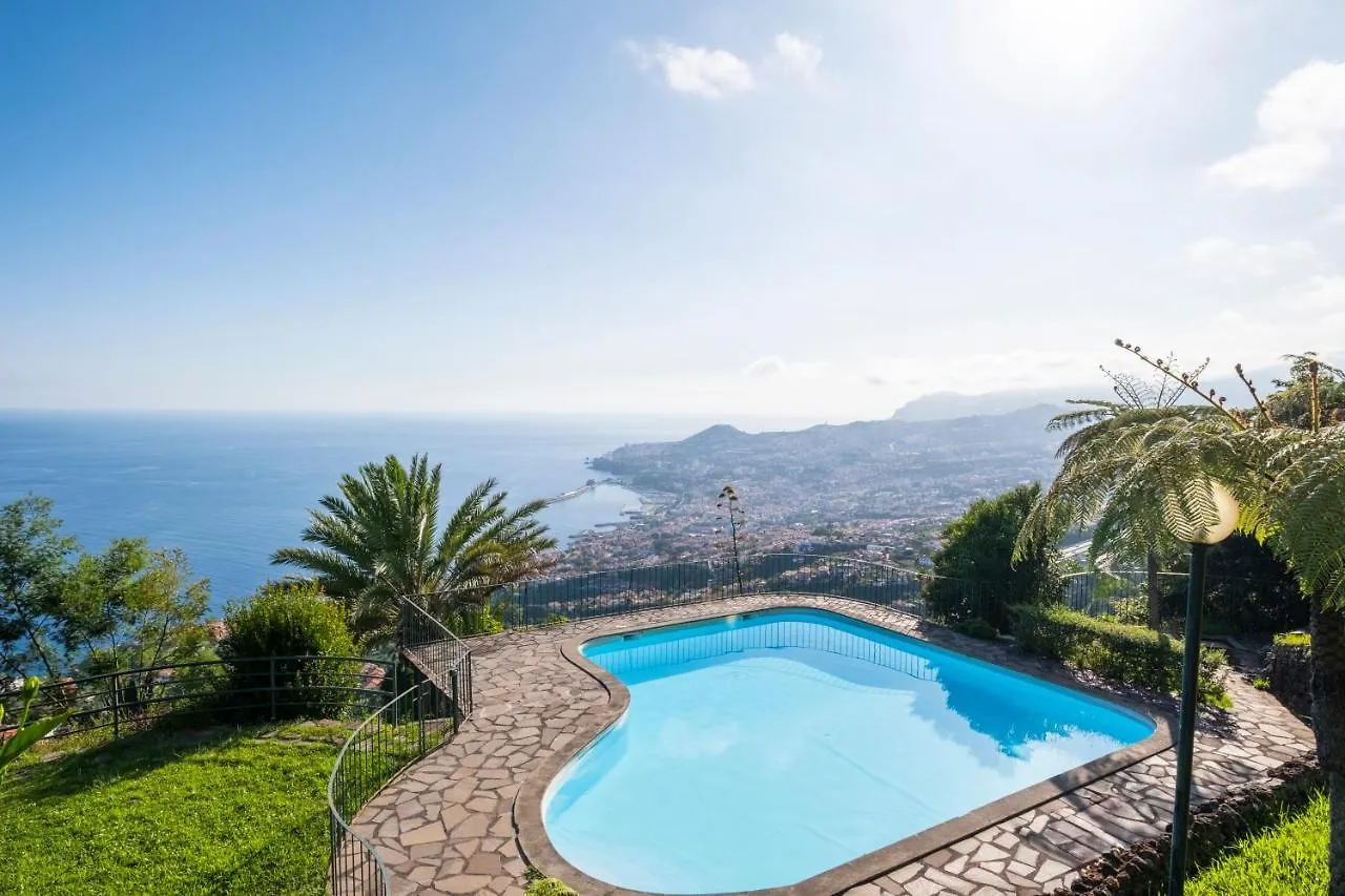 Tucha'S Apartement Funchal  Apartment